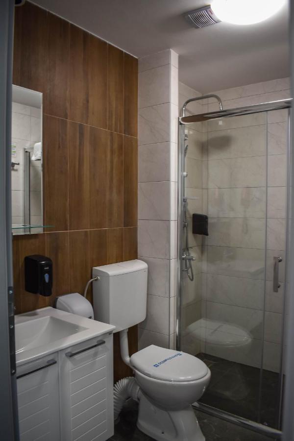 Hotel Dijana Pirot Extérieur photo