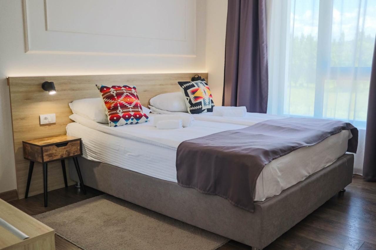 Hotel Dijana Pirot Extérieur photo
