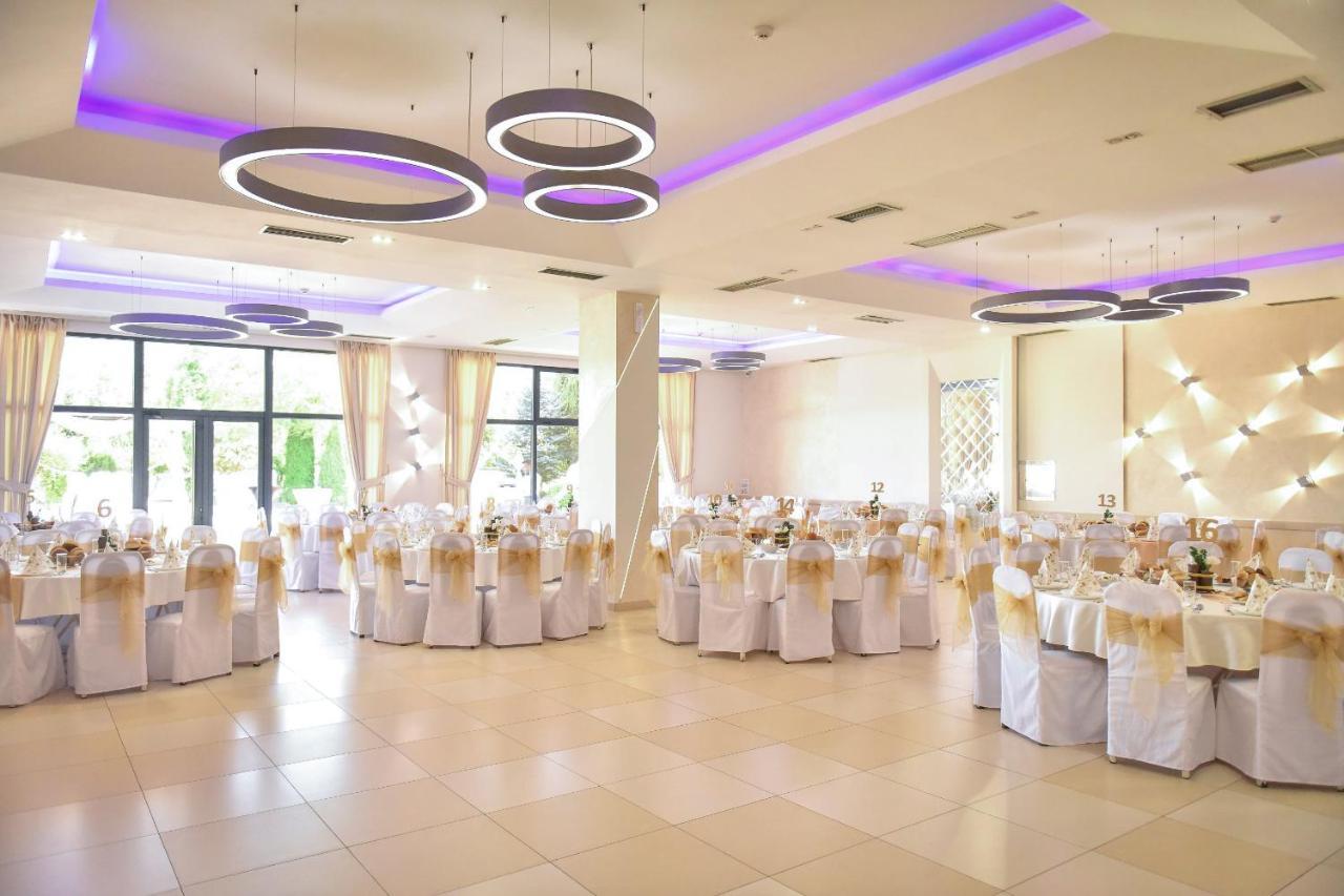 Hotel Dijana Pirot Extérieur photo