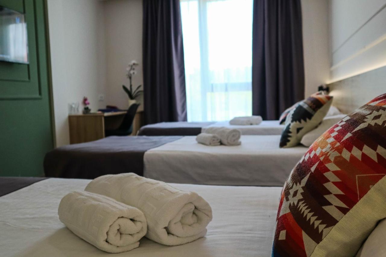 Hotel Dijana Pirot Extérieur photo