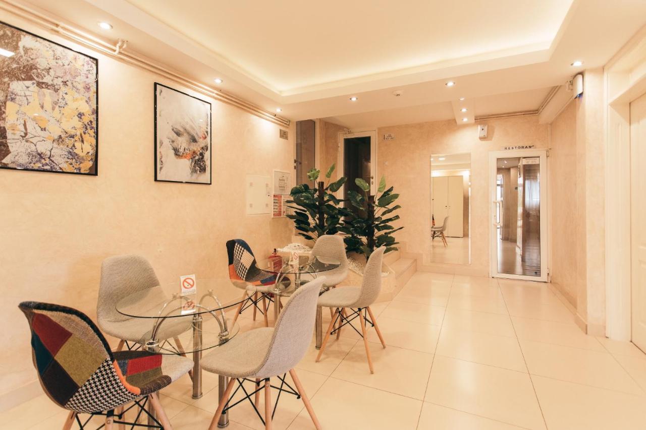 Hotel Dijana Pirot Extérieur photo